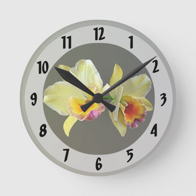 Blek Gult Cattleya Orchids Square Wall Clock Rund Klocka (Framsida)