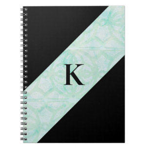 Blek Jade Batik och Black Monogrammed Anteckningsbok