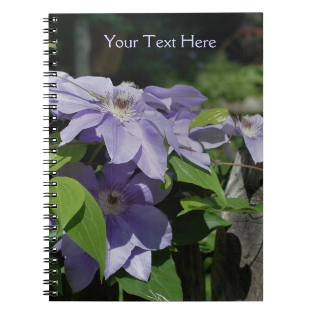Blek Lila Clematis Flowers Nature Notebook Anteckningsbok (Framsidan)