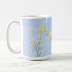 Blek Pastel Blå himmel Vild Flowers Meadow Kaffemugg