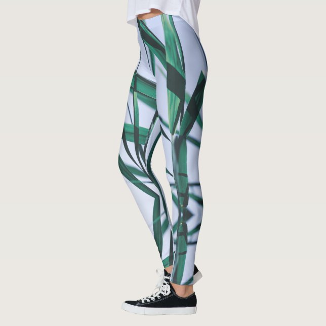 Blek Pastel Grönt Grass Reeds Himlar Leggings (Vänster)