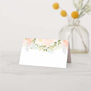 Blek Peach Ro Bouquets med Greenery Placeringskort