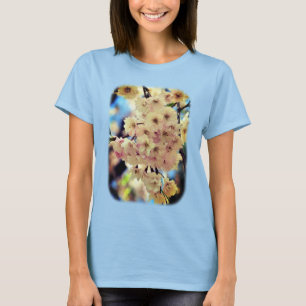 Blek Rosa Vår Blommor Blommar Natur T Shirt