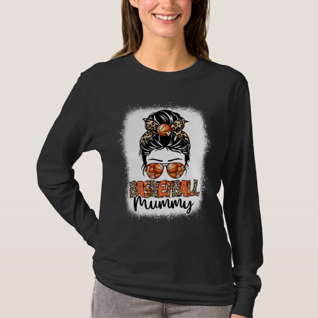 Blekad Korgbollsmumie Leopard Messy Bun Mor T Shirt (Framsida)