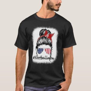 Blekt fotboll Mamma Messy Hair Bun Mors dag T Shirt