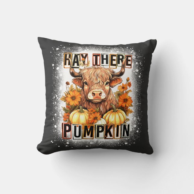 Blekt hö där Pumkin Highland Cow Fall Autumn Kudde (Framsida)