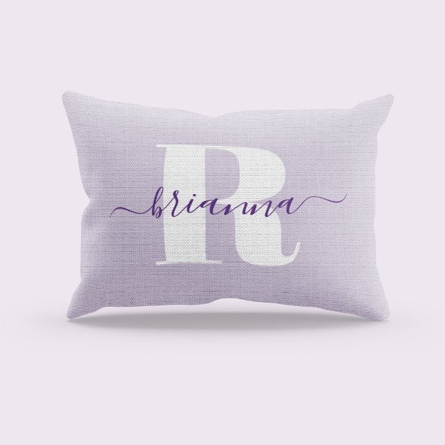 Blekt lila skriftnamn fet monogram prydnadskudde (Pale Purple Script Name Bold Monogram Accent Pillow)
