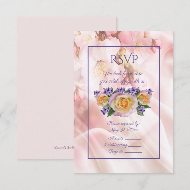 Blekt Rosa Ros Med Lila Accenter RSVP Inbjudningar (Fram/baksida)