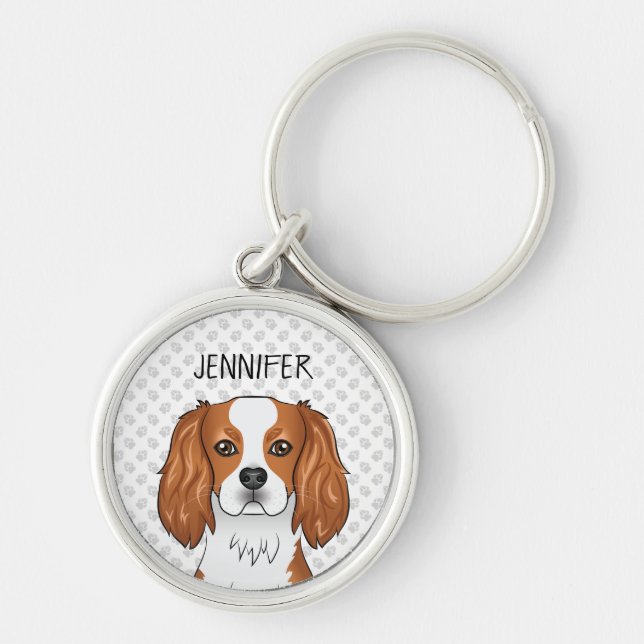 Blenheim Cavalier King Charles Spaniel & Namn Nyck Rund Silverfärgad Nyckelring (Framsidan)