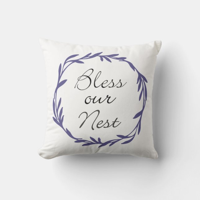 Bless Our Nest with Wreath Throw Pillow Kudde (Framsida)