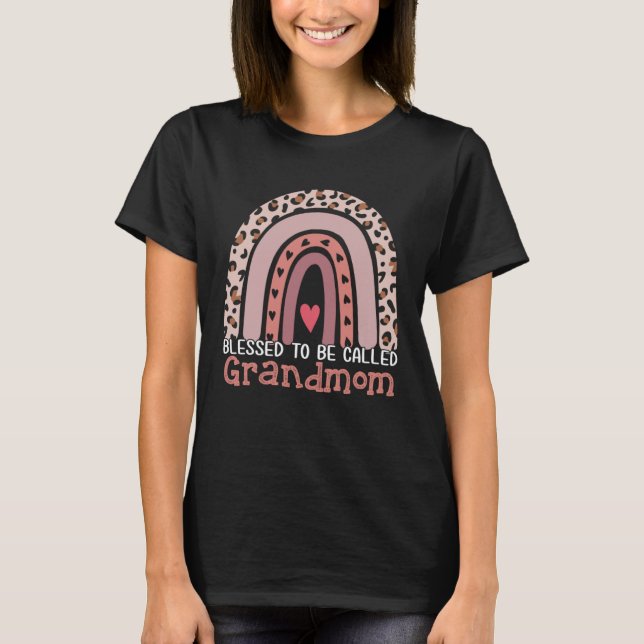 Blessad att kallas farmor regnbåge leopardmoth t shirt (Framsida)