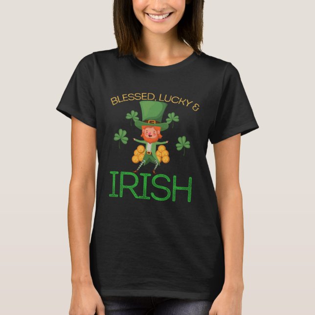 Blessed Lucky & Irish Men Women Kids Patricks Day  T Shirt (Framsida)