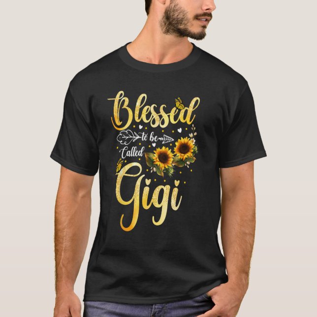 Blessed To Be Called Gigi Sunflower Butterfly Moth T Shirt (Framsida)