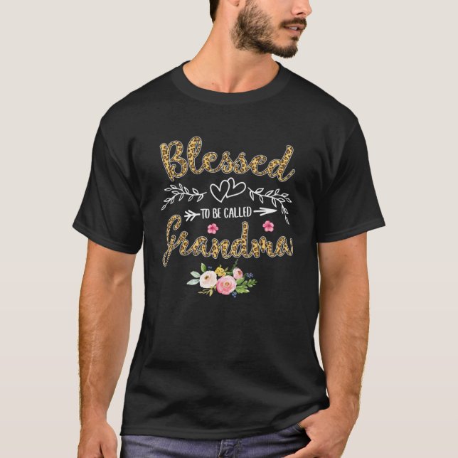 Blessed To Be Called Grandma  Pretty Leopard Print T Shirt (Framsida)