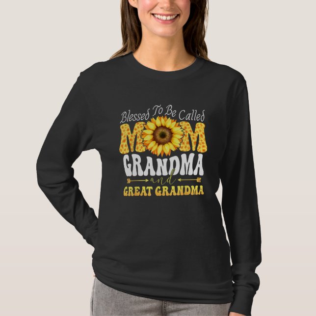 Blessed To Be Called Mom Grandma Great Grandma Mot T Shirt (Framsida)