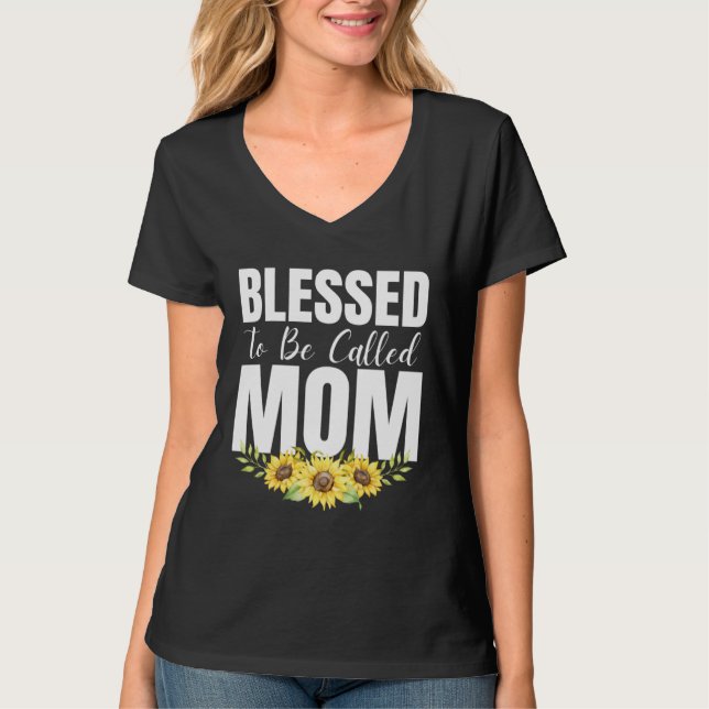 Blessed To Be Called Mom Women Floral Cute Mothers T Shirt (Framsida)