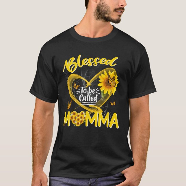 Blessed To Be Called Momma Cute Sunflower Mother s T Shirt (Framsida)