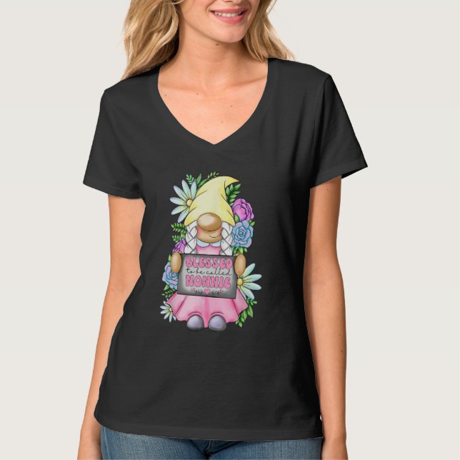Blessed To Be Called Nonnie Gnome Cute Girl Mother T Shirt (Framsida)