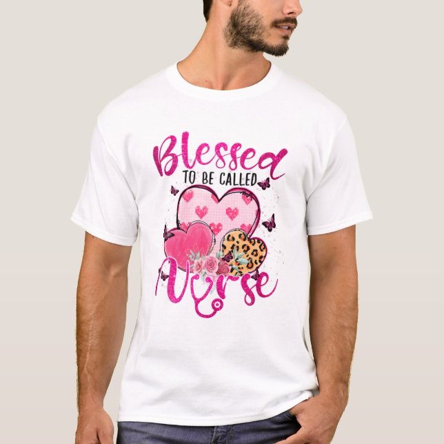 Blessed To Be Called Nurse Heart T Shirt (Framsida)