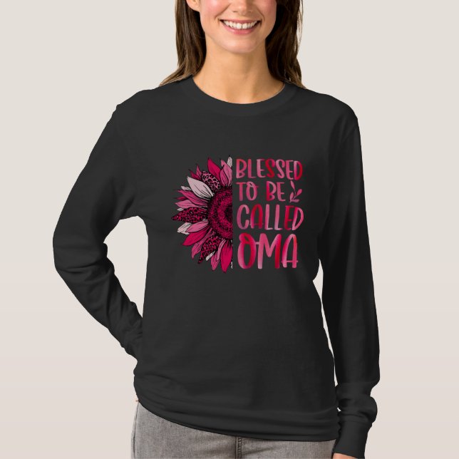 Blessed To Be Called Oma Cute Floral Women Mothers T Shirt (Framsida)