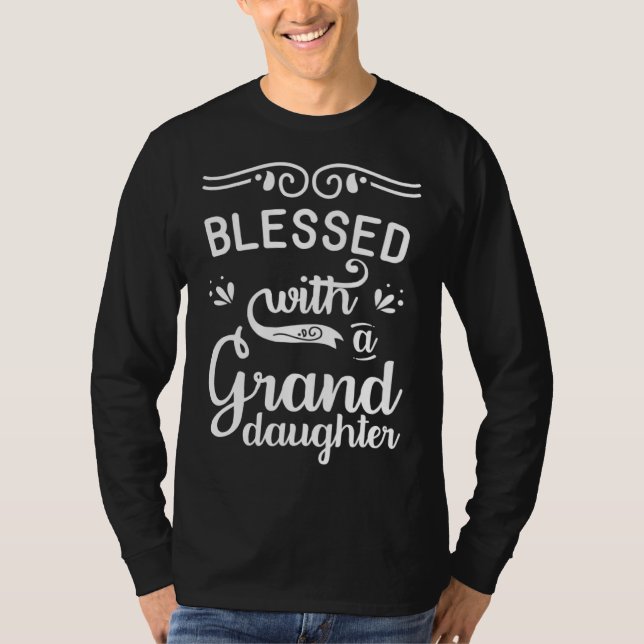 Blessed with Granddaughter Baby Announcement Revea T Shirt (Framsida)