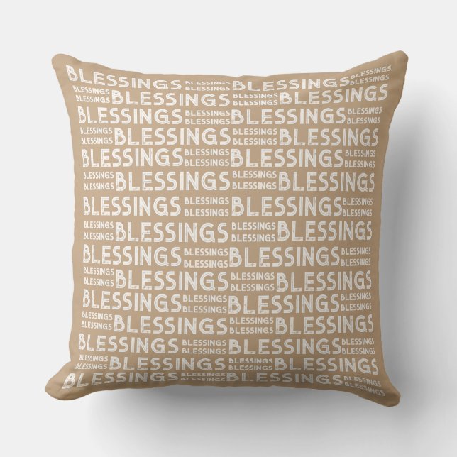 Blessings Typografiska Gift White- och Beige Tones Kudde (Framsida)