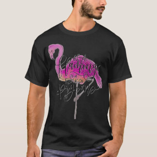 Bli en Flamingo i en Flock av Pigeons Rosa Premium T Shirt