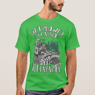Bli påkörd av ett Pro-viloläge med en jordbrukares T Shirt