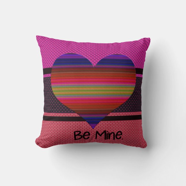 Bli Valentine Rainbow Heart Kudde (Framsida)