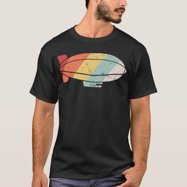 Blimp Pilot  Retro Dirigible, Airship & Blimp T Shirt (Framsida)