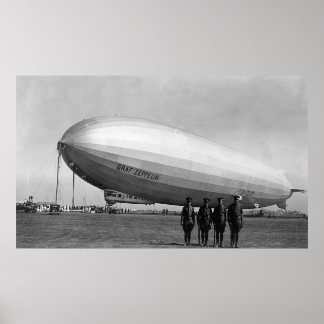 Blimp-vy för avancerad graf-Zeppelin Poster (Framsidan)
