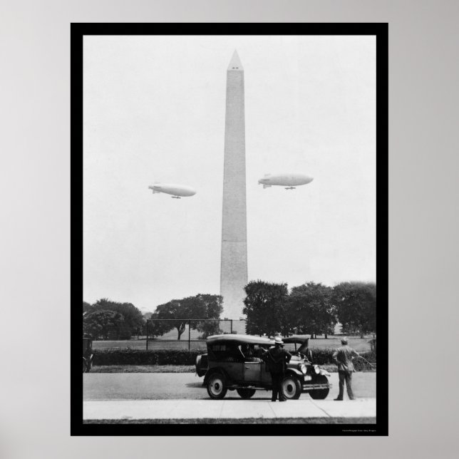 Blimps nära Washington Monument 1924 Poster (Framsidan)
