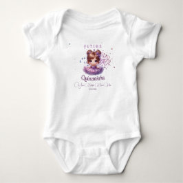Blivande Quinceañera Babykläder – lila present T Shirt