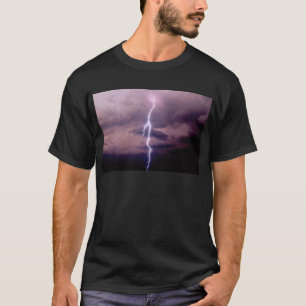 Blixt kasta i sig under thunderstorm t-shirt