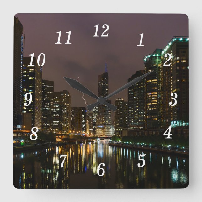 Blixt Strejka Over Chicago River Wall Clock Fyrkantig Klocka (Framsida)