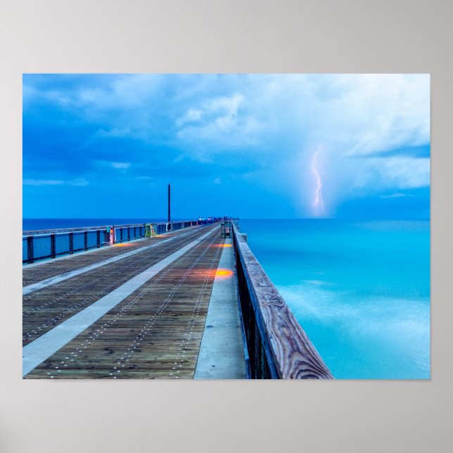 Blixt vid Navarre Beach Pier Poster (Framsidan)