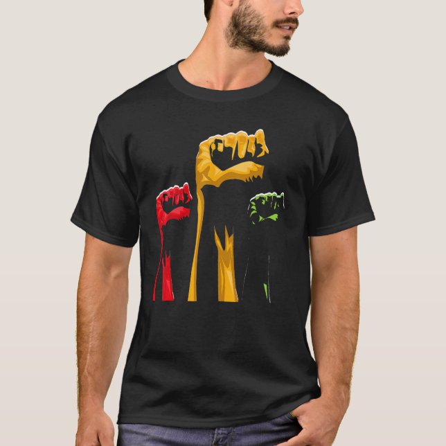 BLM Fist Black History Month BLM Melanin Pride Pan T Shirt (Framsida)