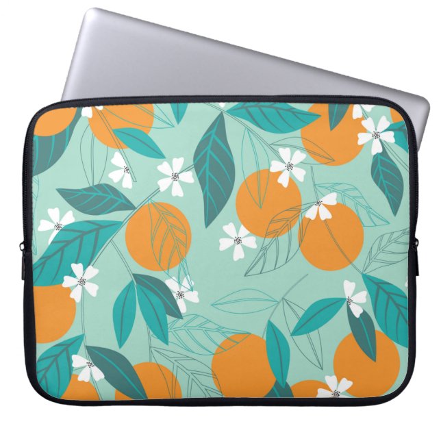 Blodande orangar i löv. illustration laptop fodral (Framsidan)