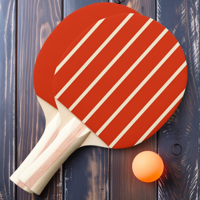 Blodorange randning och enfärgad pingisracket (Skapare uppladdad)