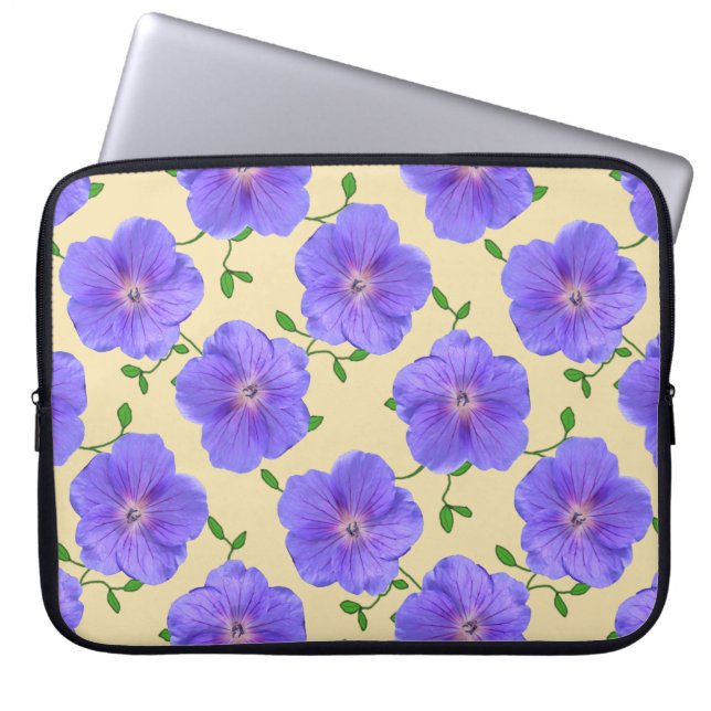Blom- blåttpelargon på någon färg laptop sleeve (Framsidan)