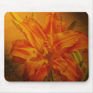 Blom med läderstruktur musmatta