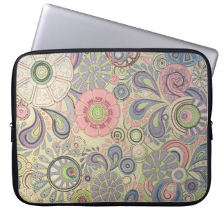 Blom- pastellfärgad design för rosagröntpaisley laptop fodral
