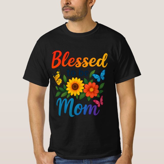 Blomad till Mamma färgad Blommigt Butterfly Tshirt T Shirt (Framsida)