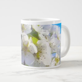 Blomande gren av päron jumbo mugg