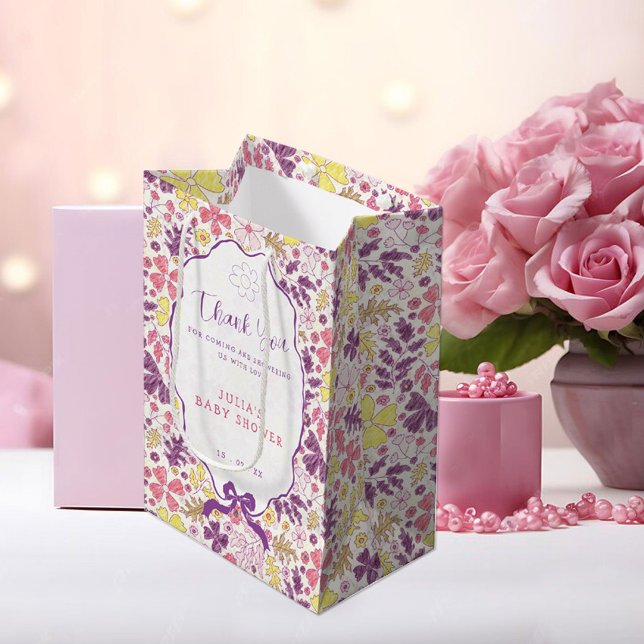 Blombabymediumpresentpåse (Skapare uppladdad)