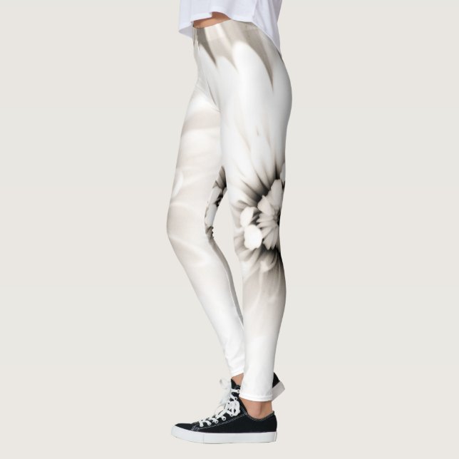 Blomdekorfärg 94 baljväxter leggings (Vänster)