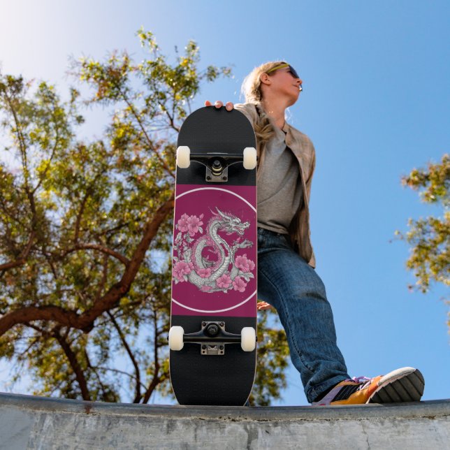 Blomdrakmeny Skateboard (Utomhus 1)