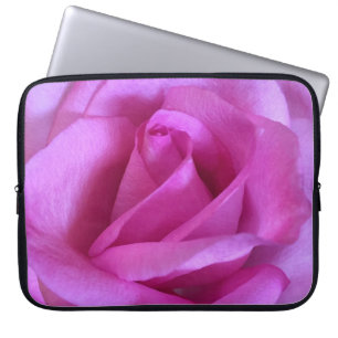 Blomfotot från lila rosa ros, enkelt, modernt laptop sleeve
