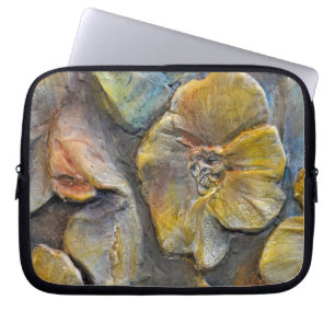 blomma i sten laptop sleeve