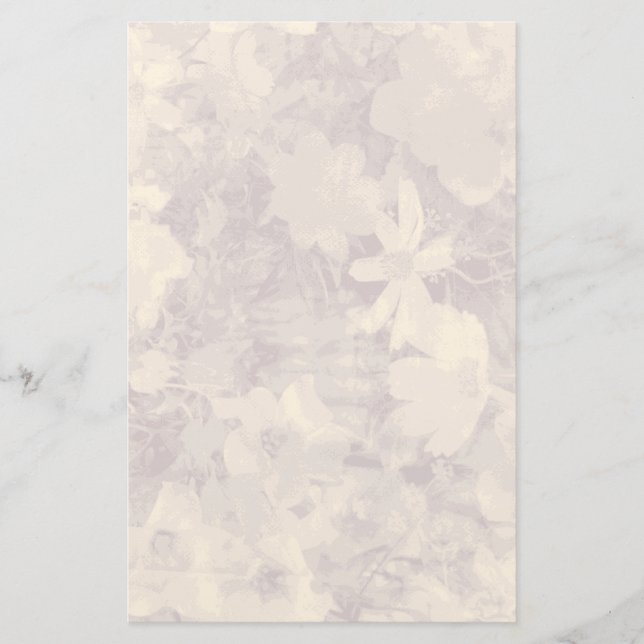 Blomma- och lövkamouflagemönster på beige brevpapper (Framsida)